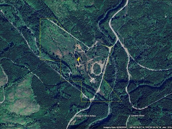 23101 Gordon River Rd, Honeymoon Bay, BC V0R 2G0