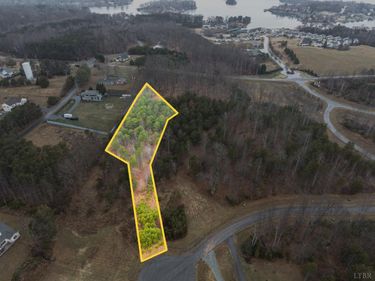 12 Caroline Court, Union Hall, VA 24176
