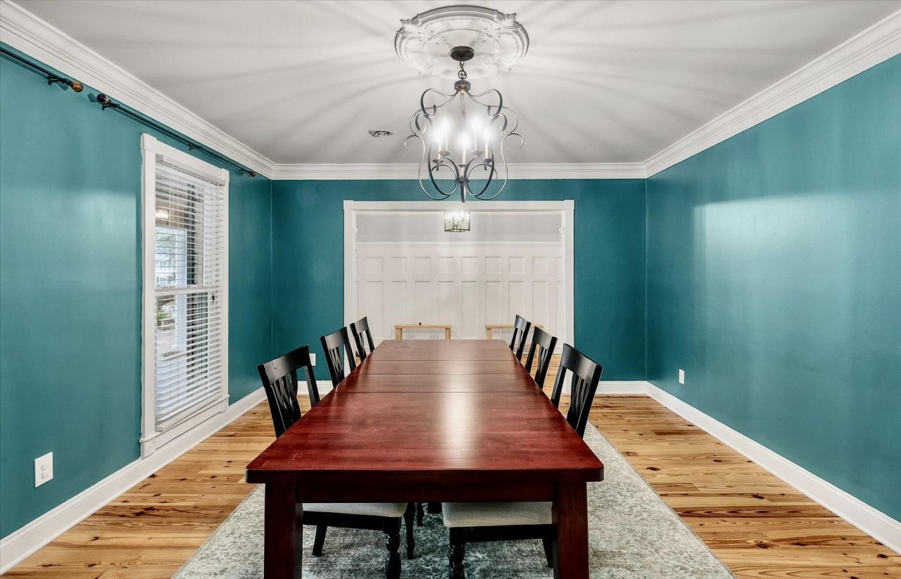 100 Fairway Drive Photo 4