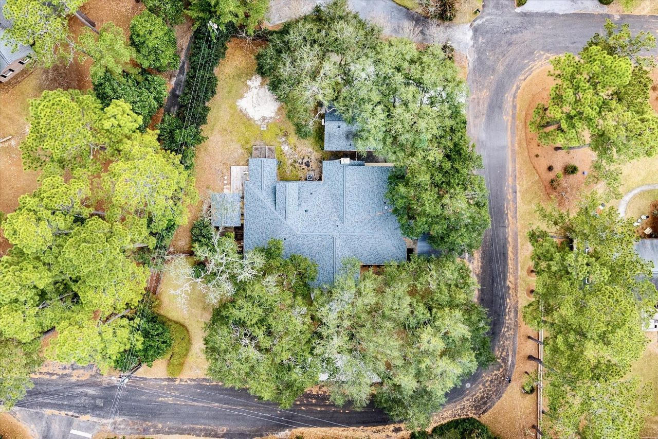 100 Fairway Drive Photo 51