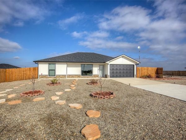 521 Private Road 24977, Brookston, TX 75421