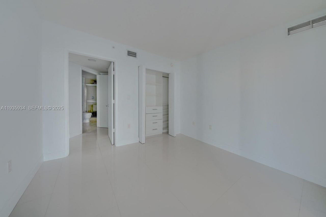 250 Sunny Isles Blvd , Unit 3-1404, Sunny Isles Beach, FL 33160 Photo