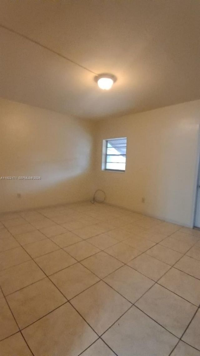 2980 NW 43rd Ter, Unit 103, Lauderdale Lakes, FL 33313 Photo