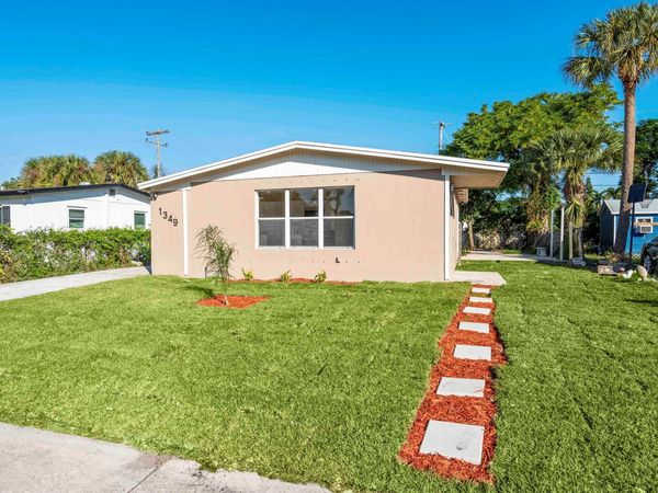1349 9th Street, West Palm Beach, FL 33401
