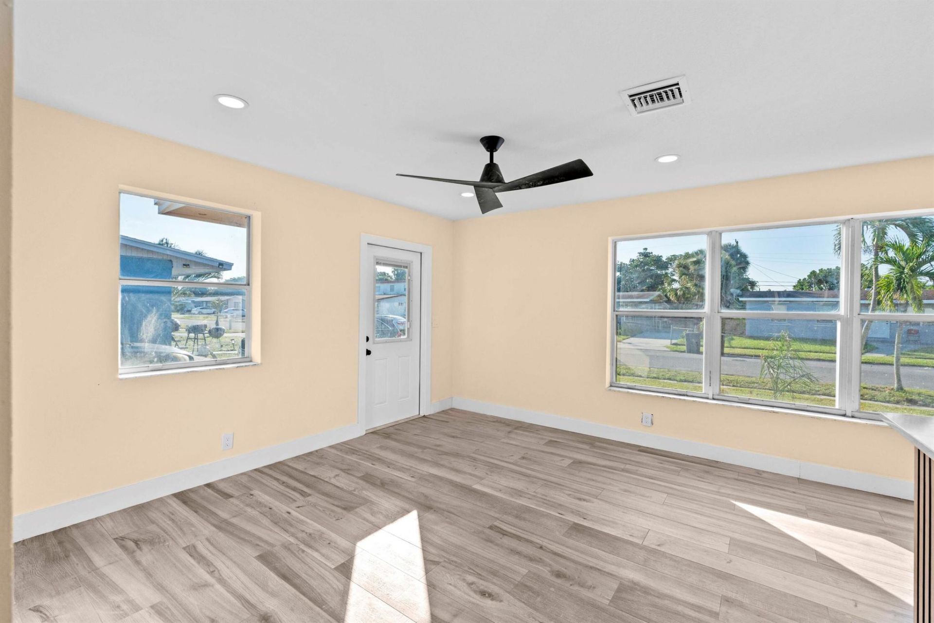 1349 9th Street, West Palm Beach, FL 33401 Photo