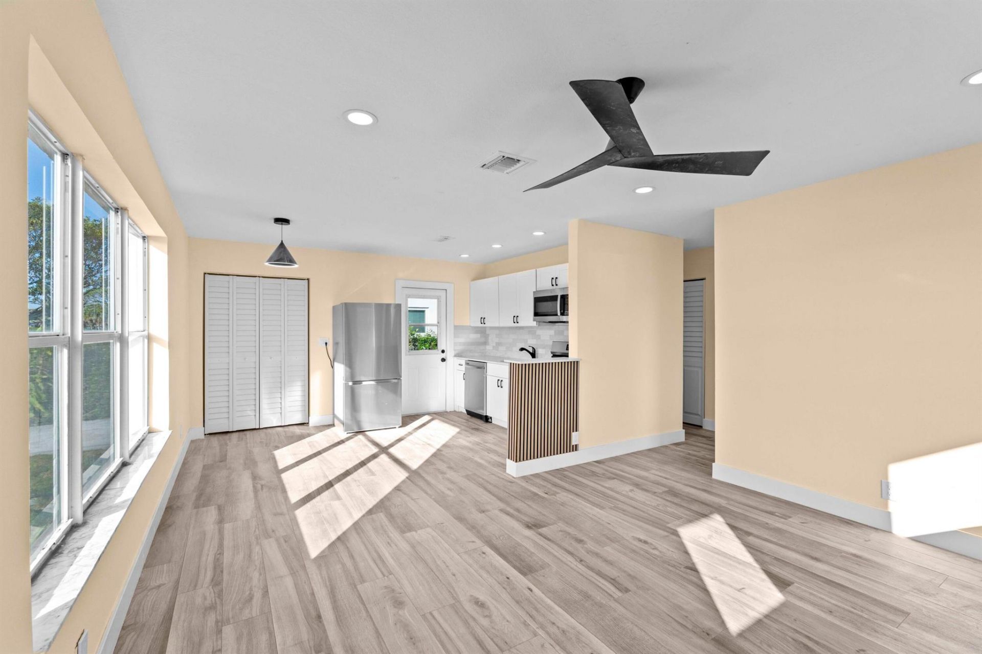 1349 9th Street, West Palm Beach, FL 33401 Photo