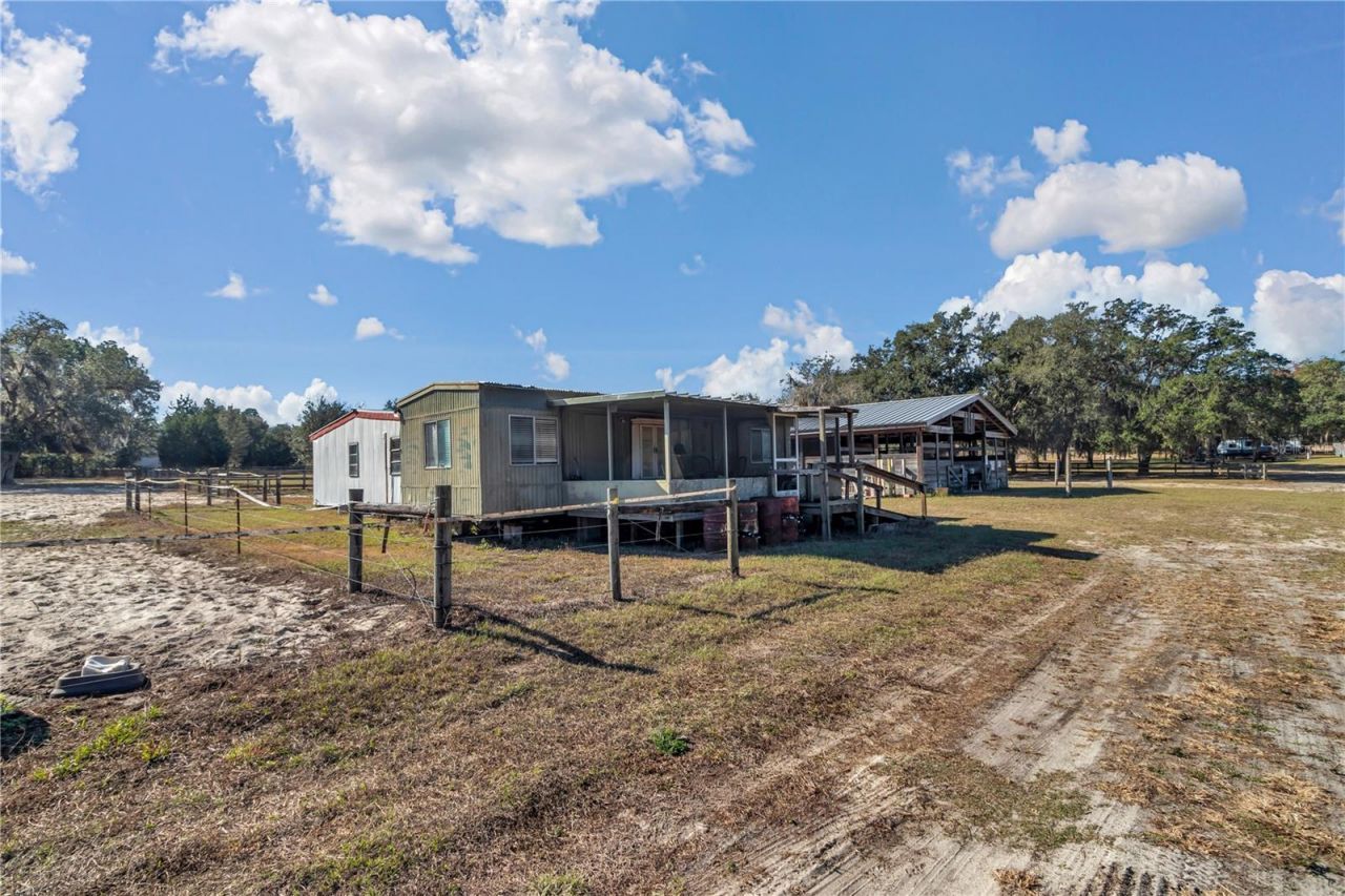 11375 N Circle M Avenue, Dunnellon, FL 34433 Photo