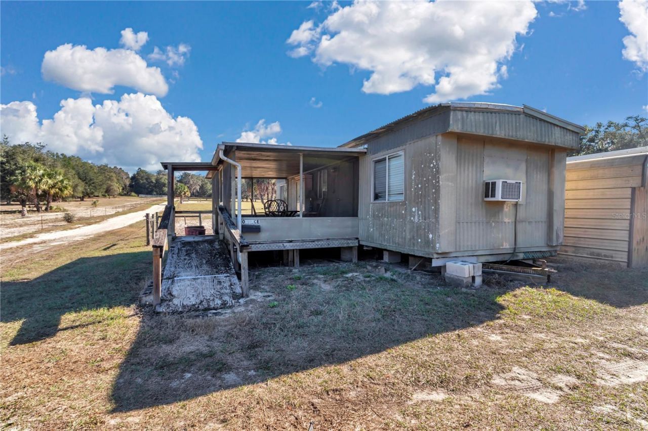 11375 N Circle M Avenue, Dunnellon, FL 34433 Photo
