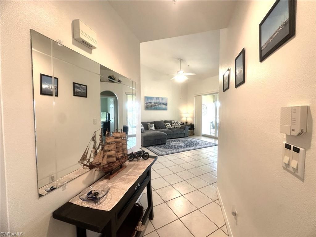 6880 Huntington Lakes Cir, Unit 203, Naples, FL 34119 Photo