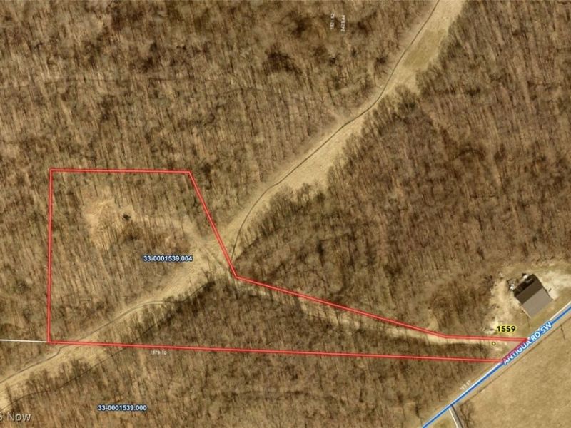 1559 Antigua SW, Carrollton, OH 44615 Photo 2