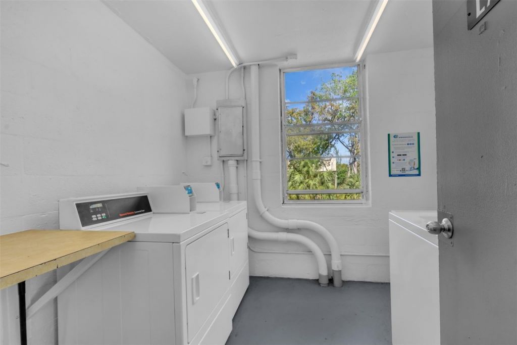 4850 NW 29th Court, Unit 221, Lauderdale Lakes, FL 33313 Photo