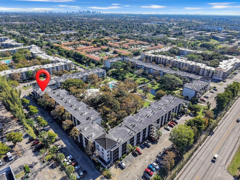 4850 NW 29th Court, Unit 221, Lauderdale Lakes, FL 33313 Photo