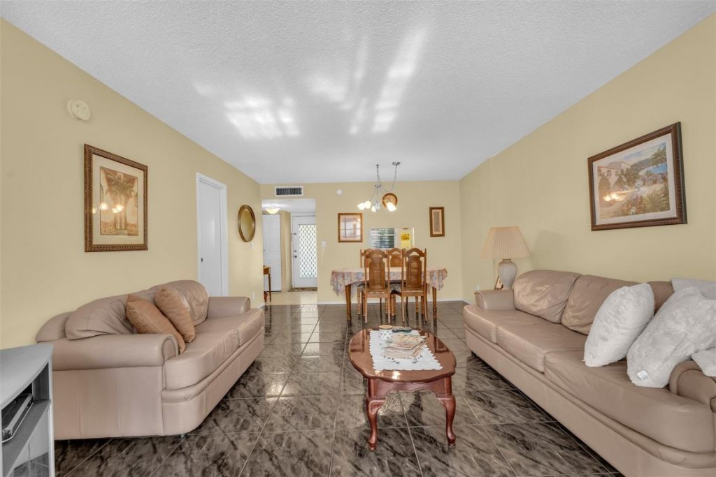 4850 NW 29th Court, Unit 221, Lauderdale Lakes, FL 33313 Photo