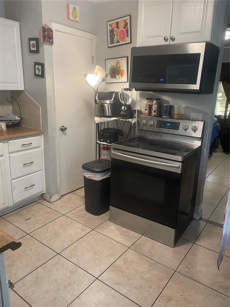 1112 6th Street E, Bradenton, FL 34208 Photo