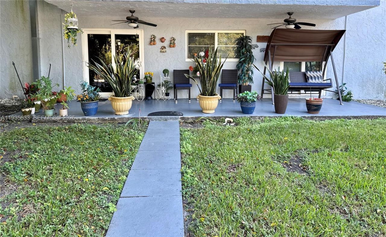 9353 Fontainebleau Blvd, Unit A106, Miami, FL 33172 Photo