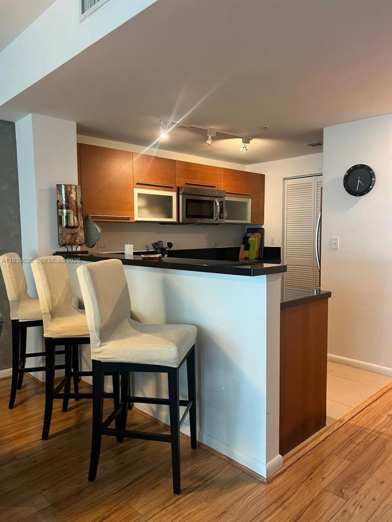 244 Biscayne Blvd , Unit 1904, Miami, FL 33132 Photo