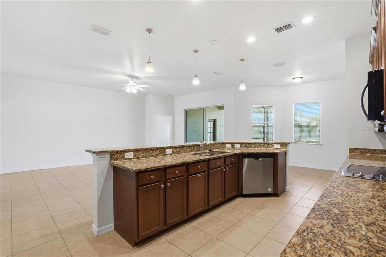 5402 Coral Shell Way, Apollo Beach, FL 33572 Photo