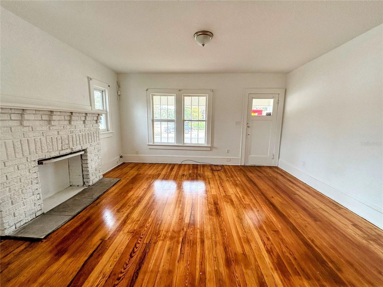 616 N Dixie Freeway, New Smyrna Beach, FL 32168 Photo