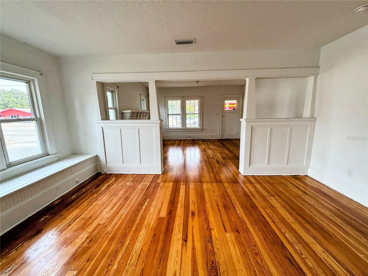 616 N Dixie Freeway, New Smyrna Beach, FL 32168 Photo