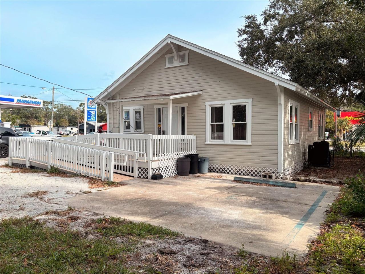 616 N Dixie Freeway, New Smyrna Beach, FL 32168 Photo