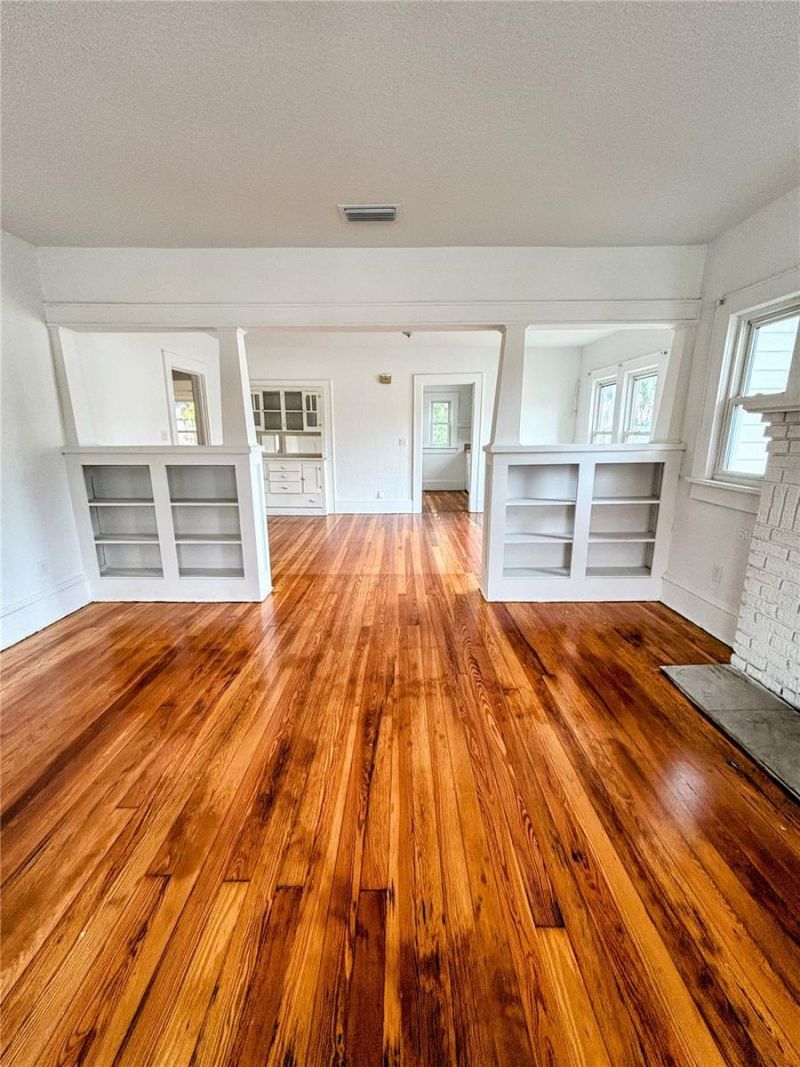 616 N Dixie Freeway, New Smyrna Beach, FL 32168 Photo