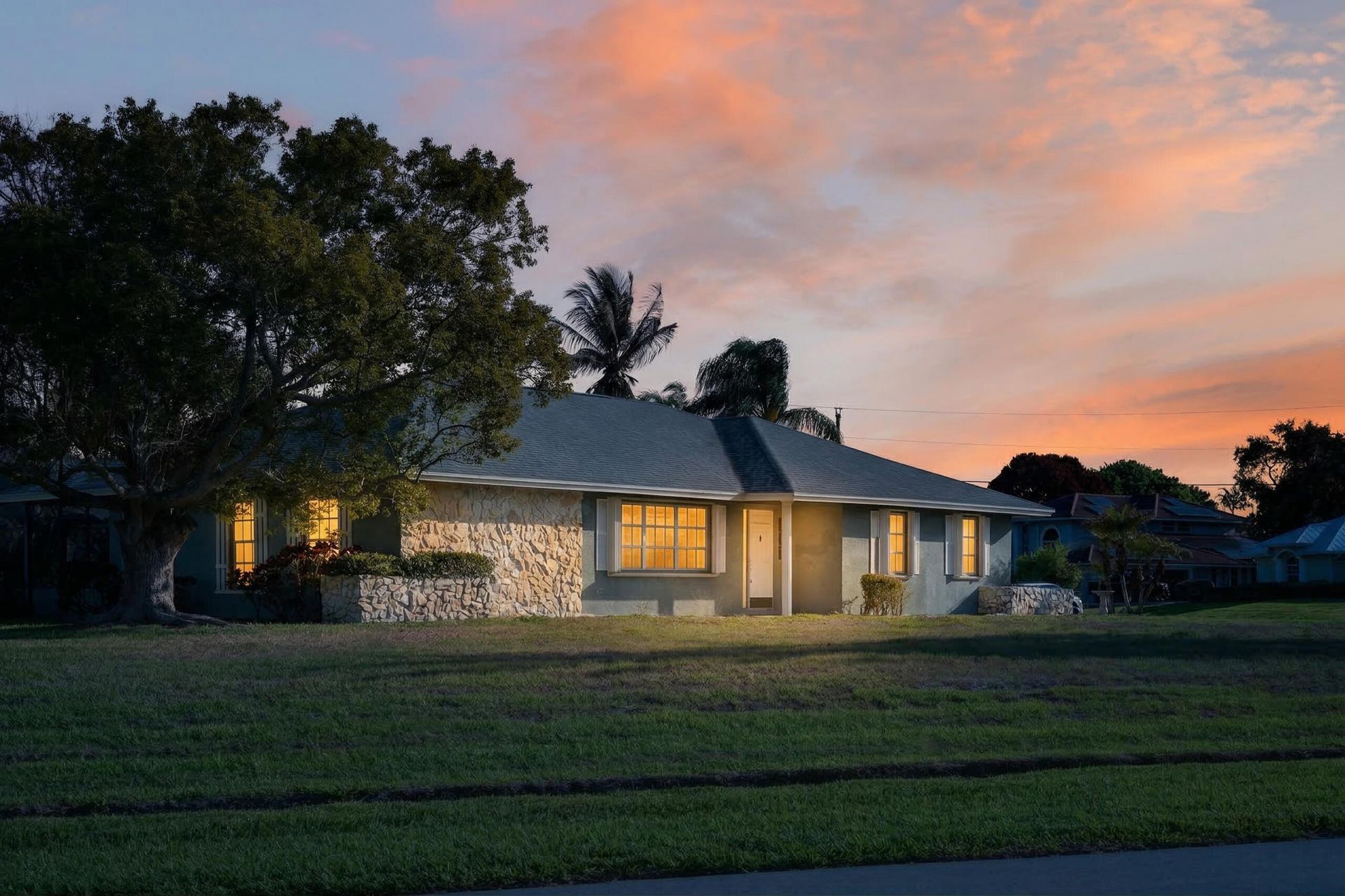 2092 SE Allamanda Drive, Port Saint Lucie, FL 34952 Photo