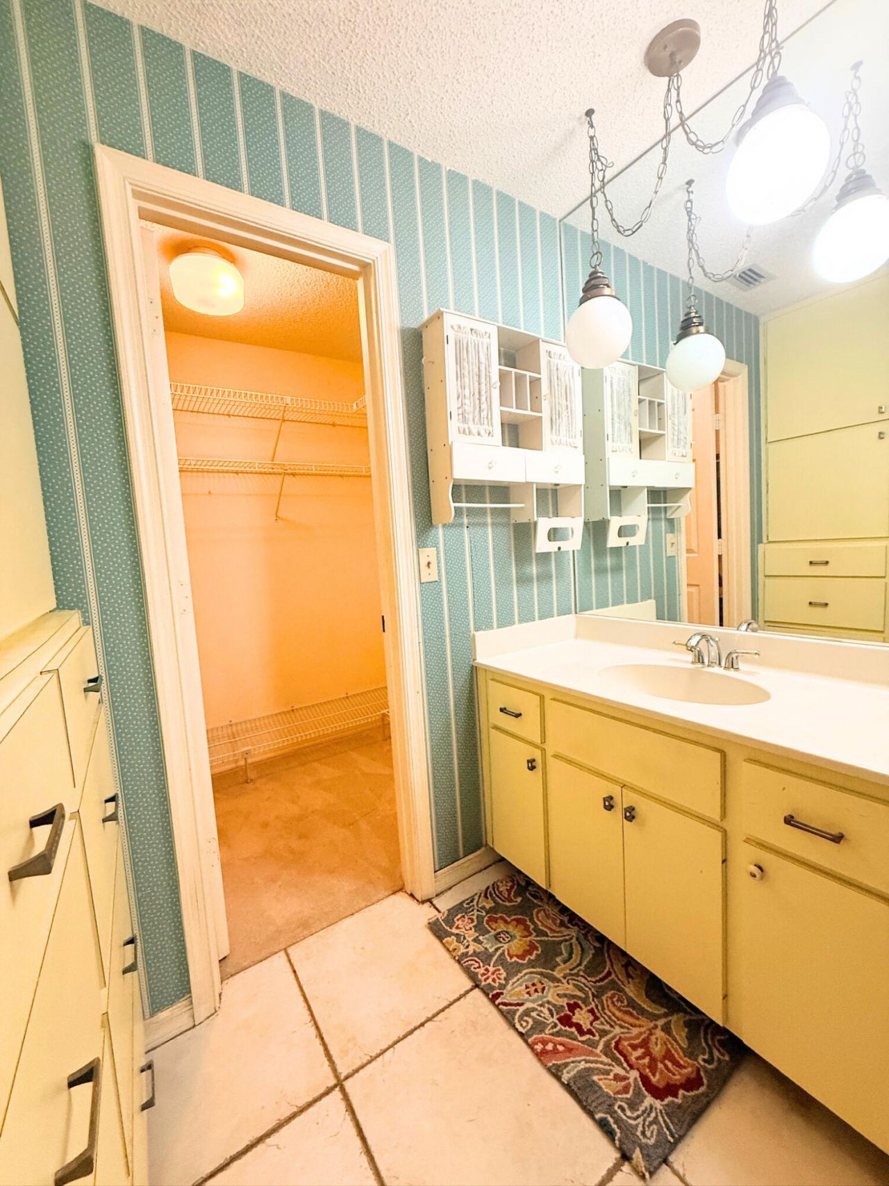 2092 SE Allamanda Drive, Port Saint Lucie, FL 34952 Photo