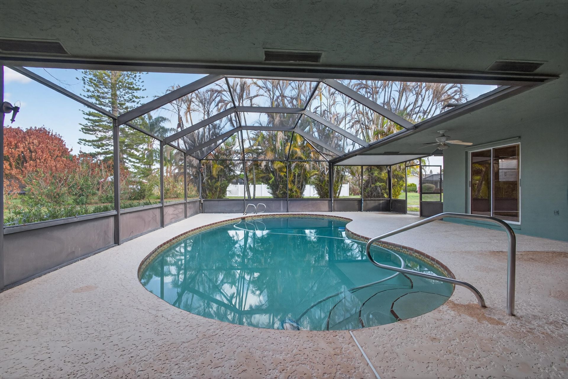 2092 SE Allamanda Drive, Port Saint Lucie, FL 34952 Photo