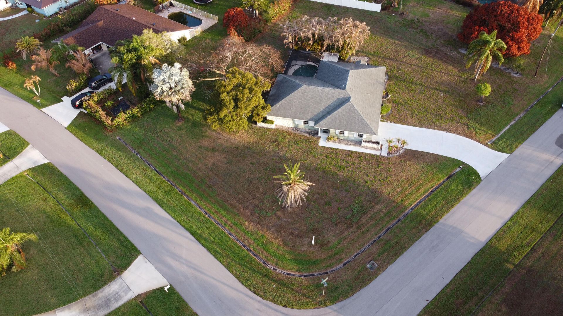 2092 SE Allamanda Drive, Port Saint Lucie, FL 34952 Photo