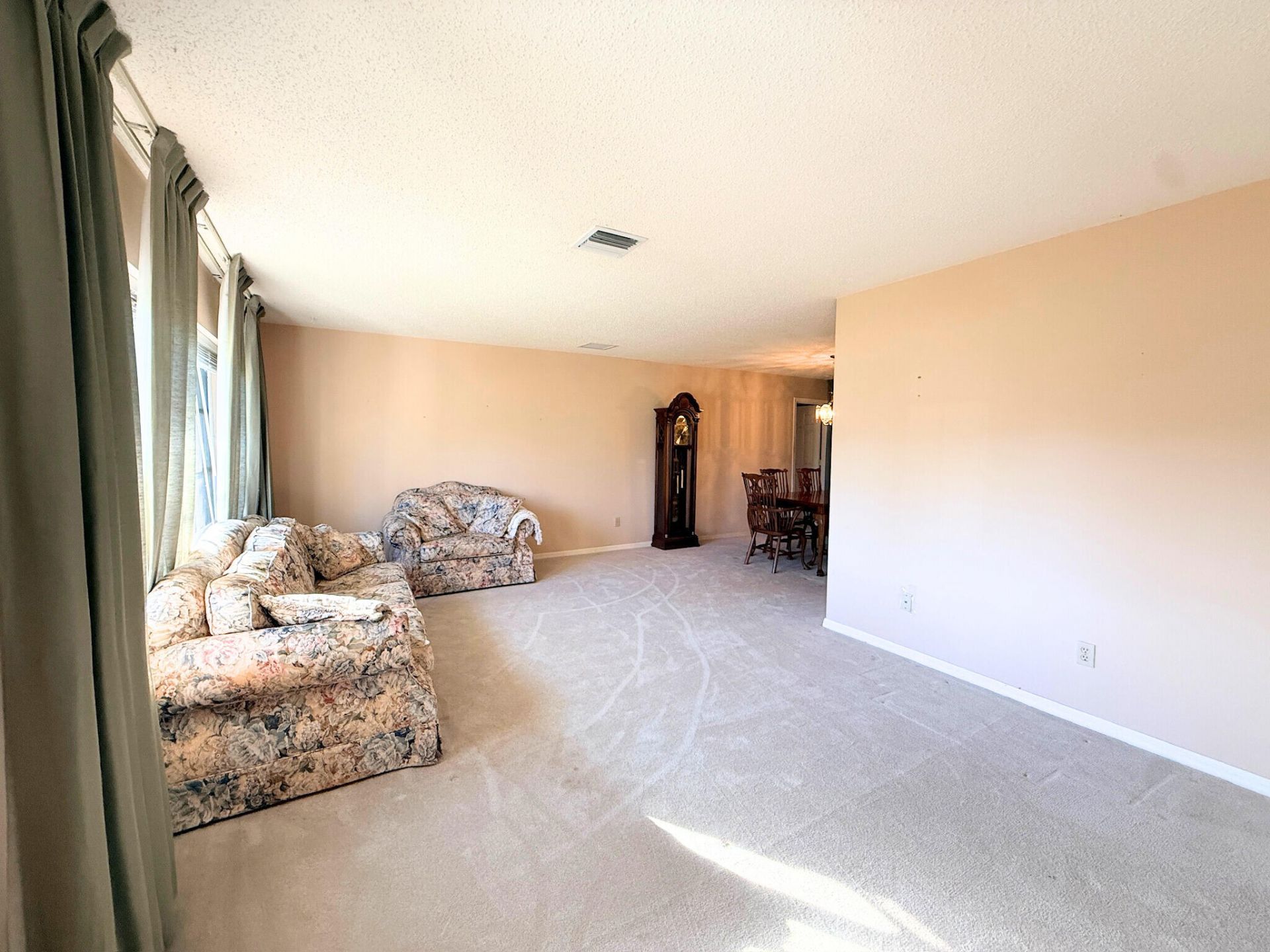 2092 SE Allamanda Drive, Port Saint Lucie, FL 34952 Photo