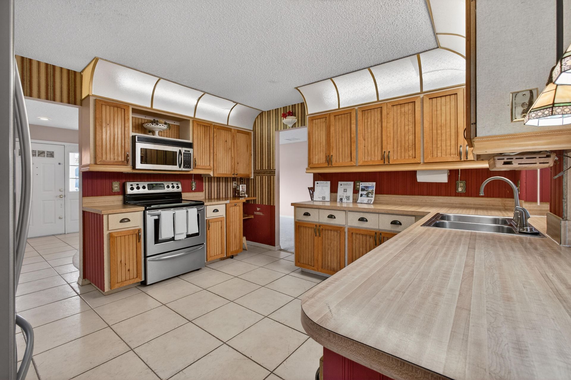 2092 SE Allamanda Drive, Port Saint Lucie, FL 34952 Photo