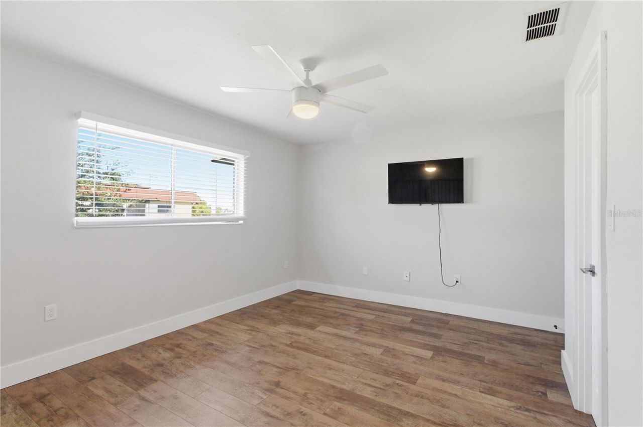 3500 Beneva Road, Unit 307, Sarasota, FL 34232 Photo