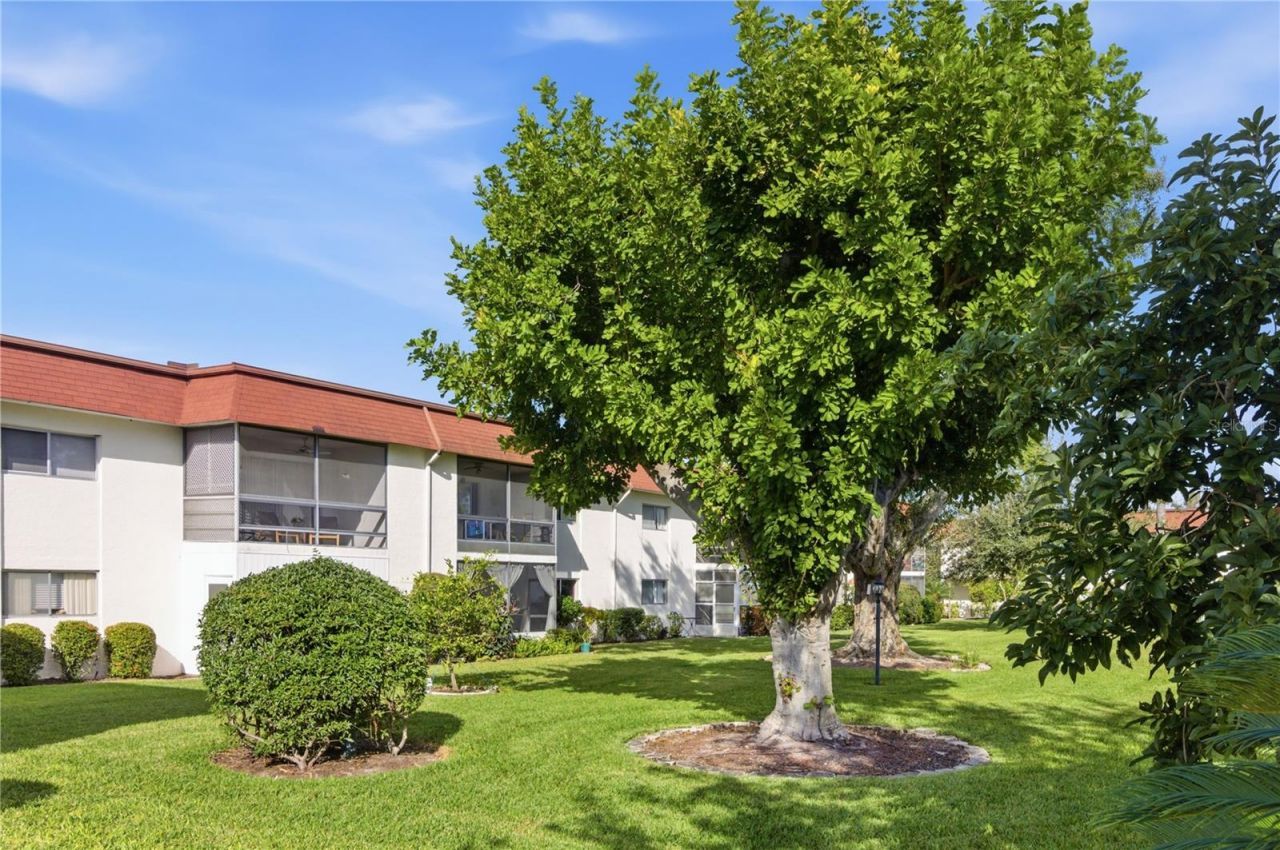 3500 Beneva Road, Unit 307, Sarasota, FL 34232 Photo