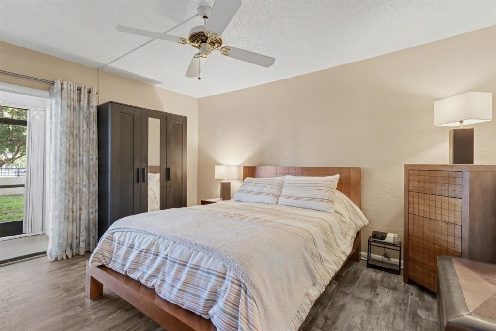 2307 S Cypress Bend Drive, Unit 106, Pompano Beach, FL 33069 Photo