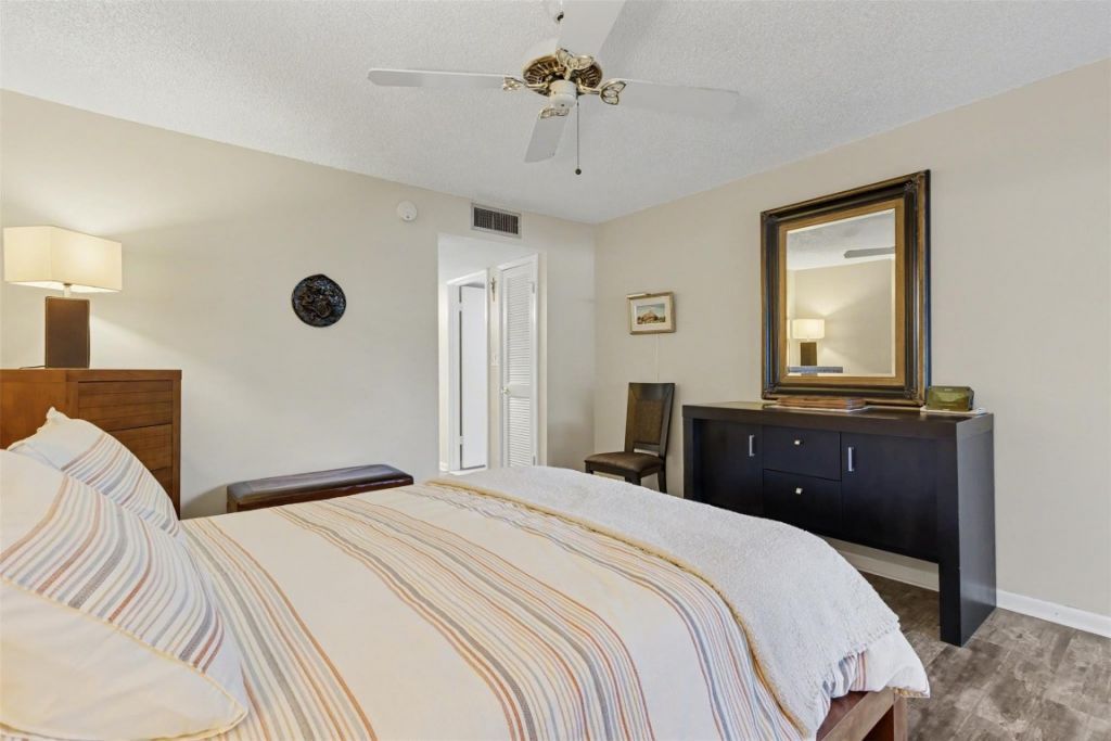 2307 S Cypress Bend Drive, Unit 106, Pompano Beach, FL 33069 Photo