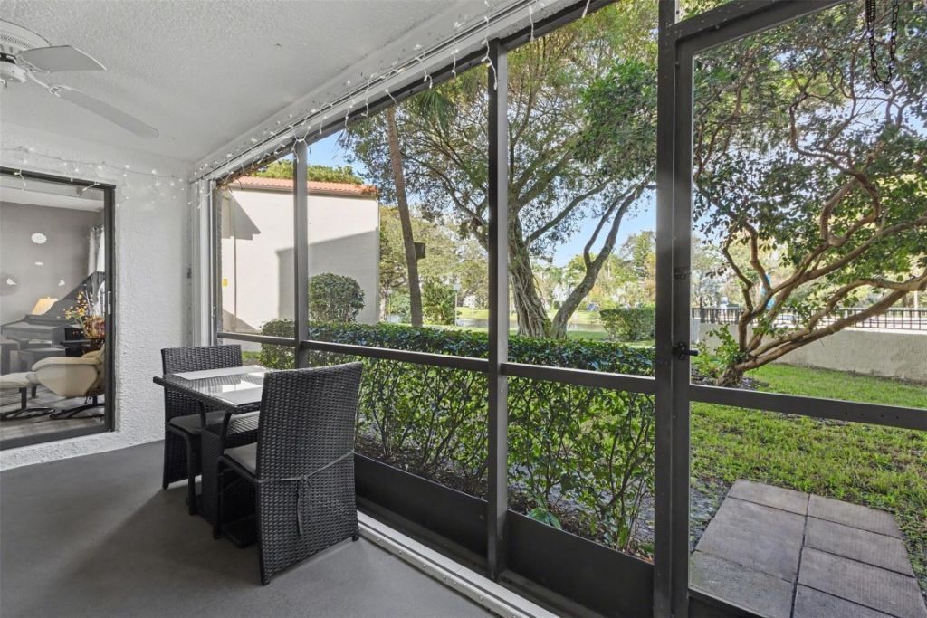 2307 S Cypress Bend Drive, Unit 106, Pompano Beach, FL 33069 Photo