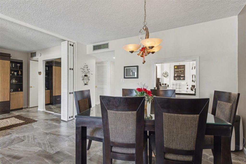 2307 S Cypress Bend Drive, Unit 106, Pompano Beach, FL 33069 Photo