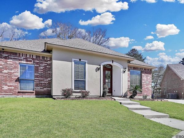 16545 Antioch Ct, Baton Rouge, LA 70817