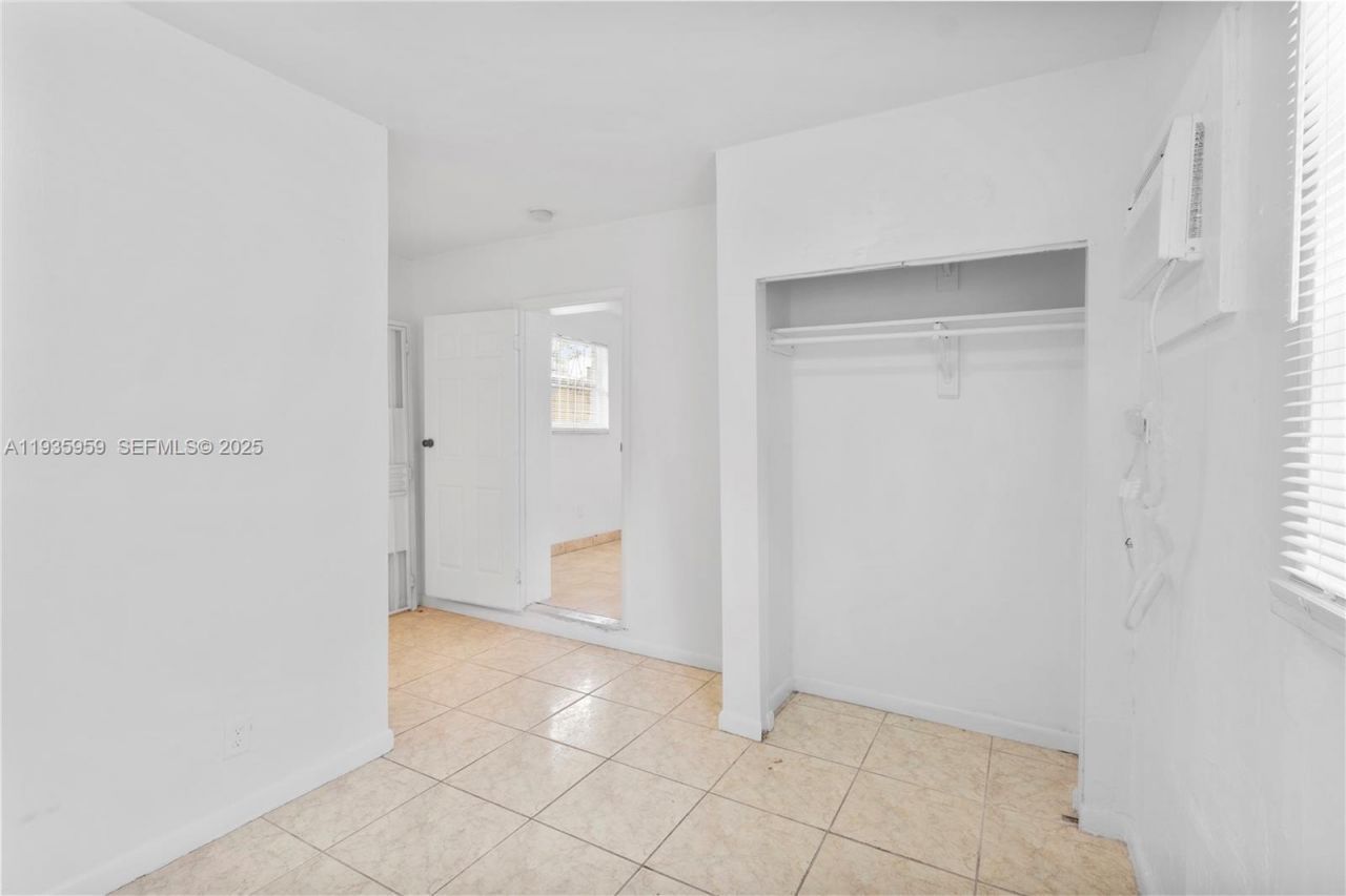 1130 NW 58th Ter , Miami, FL 33127 Photo