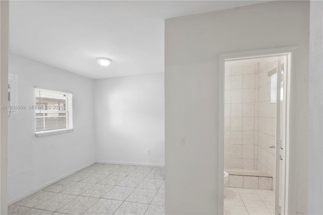 1130 NW 58th Ter , Miami, FL 33127 Photo