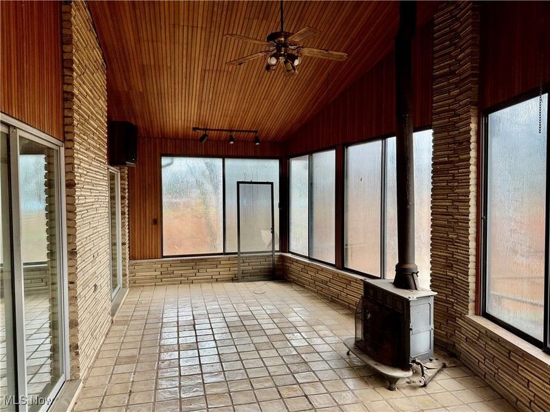 2898 Canton Road, Uniontown, OH 44685 Photo 9