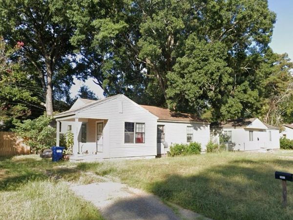 3801 Sherwood Drive, Natchez, MS 39120