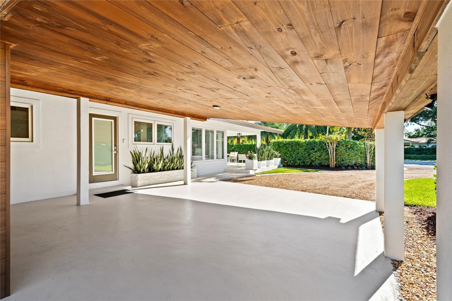 2600 NE 26th Avenue, Fort Lauderdale, FL 33306 Photo