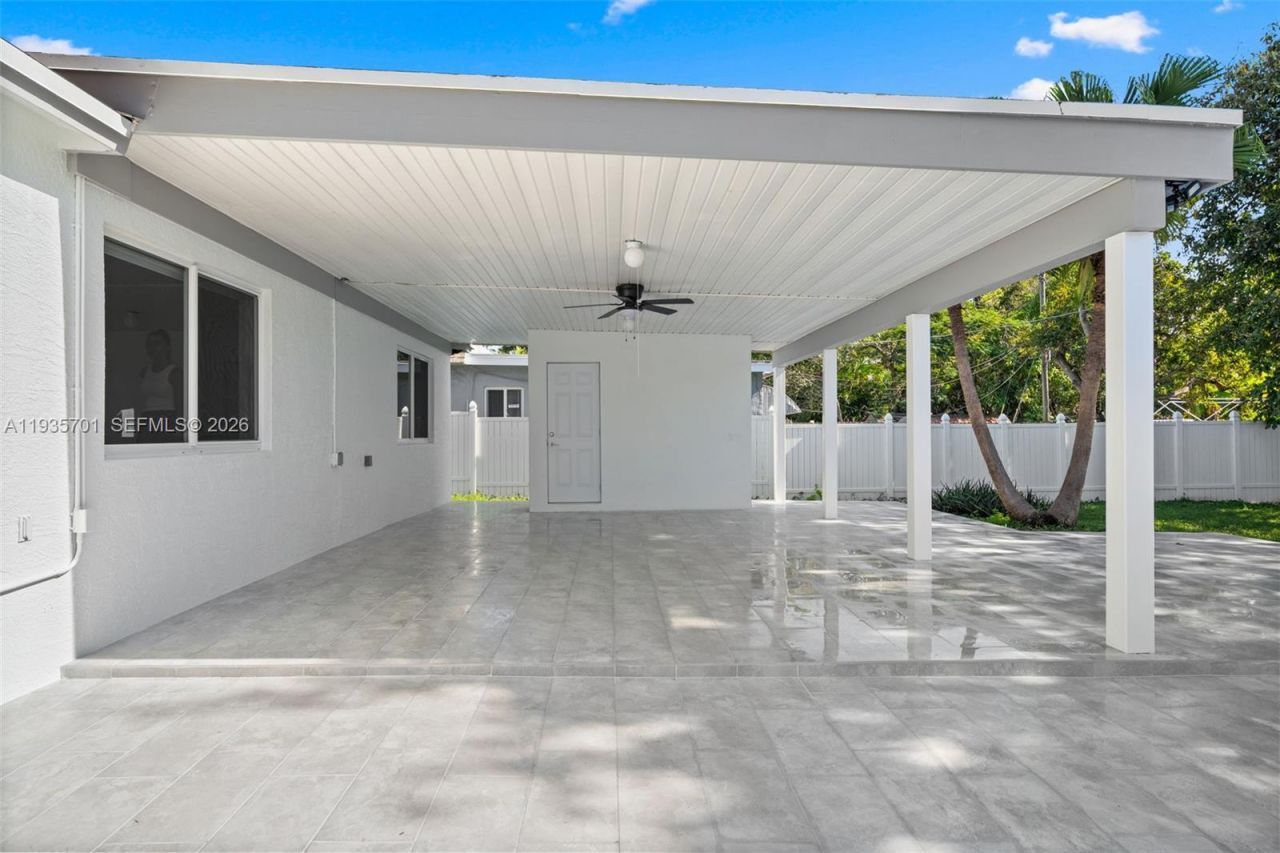 253 SW 4th St, Dania Beach, FL 33004 Photo