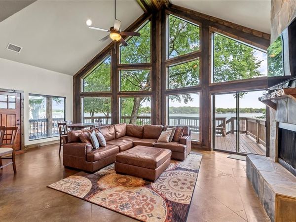 11178 Lakeside Drive , Mabank, TX 75156