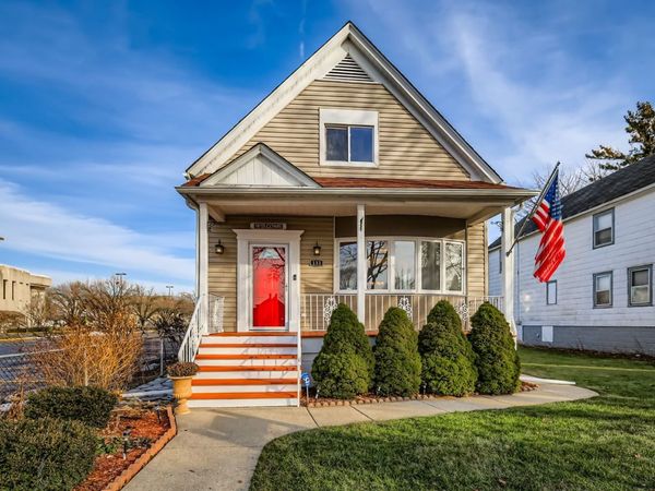 133 N 17th Avenue, Melrose Park, IL 60160