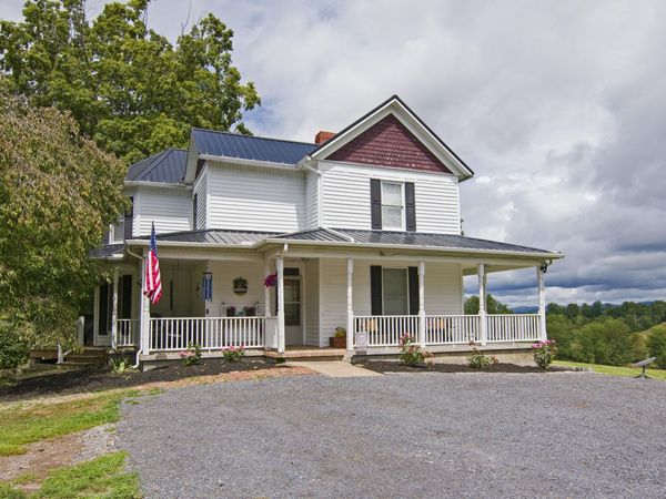 420 Fort Springs Rd, Sinks Grove, WV 24970