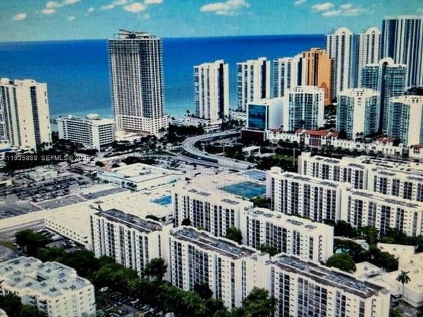 17011 N Bay Rd , Unit 1007, Sunny Isles Beach, FL 33160