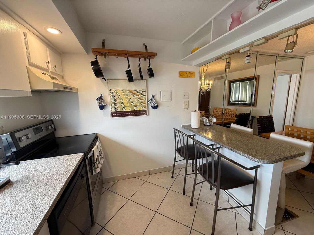 17011 N Bay Rd , Unit 1007, Sunny Isles Beach, FL 33160 Photo