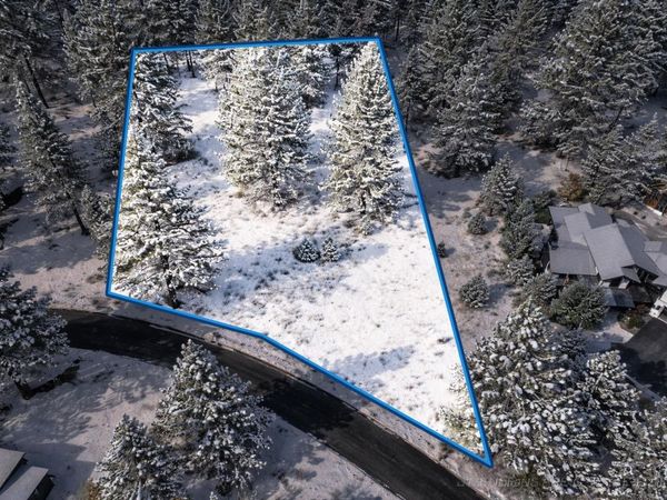 11670 Bottcher Loop, Truckee, CA 96161